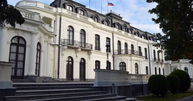 Rusiyalı diplomatlara məhdudiyyət qoyuldu Qalmaqallı nota