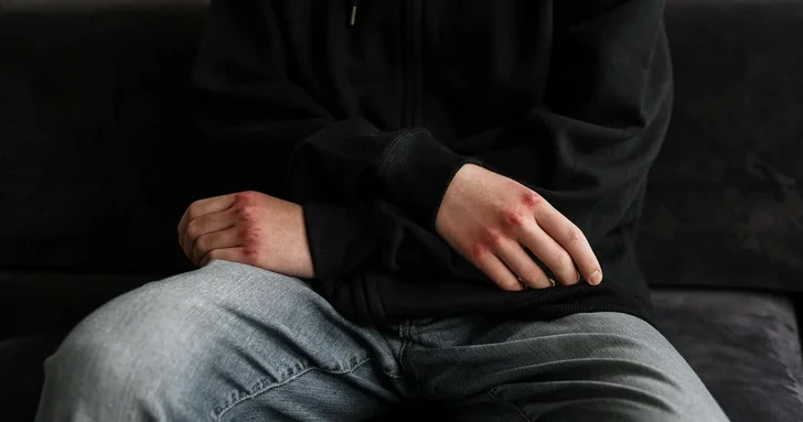 Председателя ТСЖ в Баку освободили от ответственности после драки с жильцом