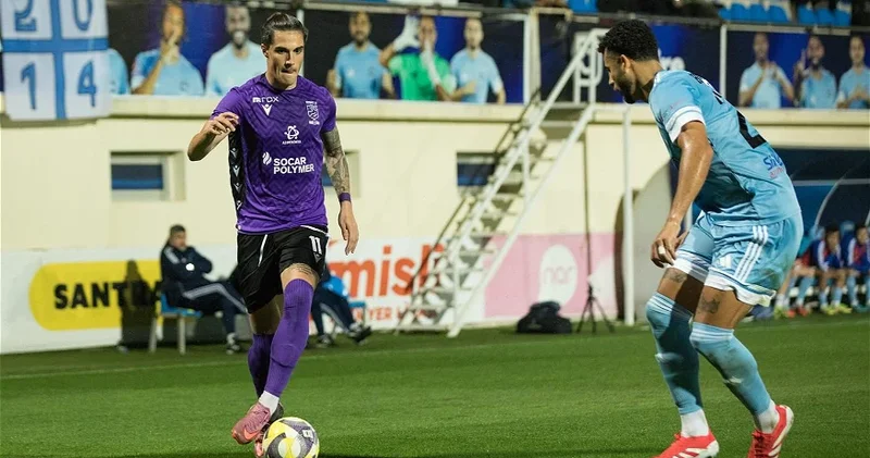 Непредсказуемая пара, фавориты и настроенные на сенсации