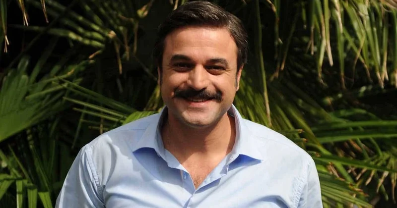 Türkiyənin tanınmış aktyoru Ufuk Özkana qaraciyər köçürüldü