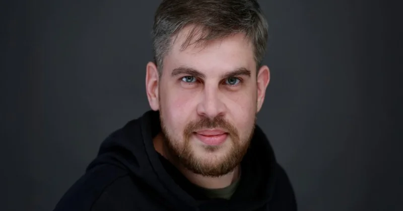 Məşhur aktyor hərbi əməliyyatlar zamanı həlak oldu