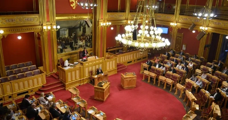 Скандалы не повлияли: монархия в Норвегии сохранена