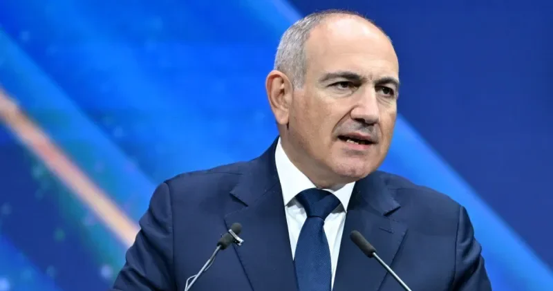 Paşinyan BƏƏ yə yola düşdü