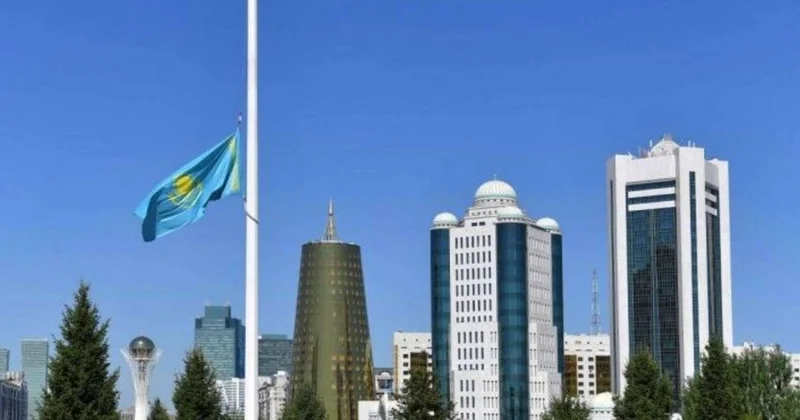 Ölkə sərhədlərinin dəyişdirilməsi... Qazaxıstanın dövlət müşaviri