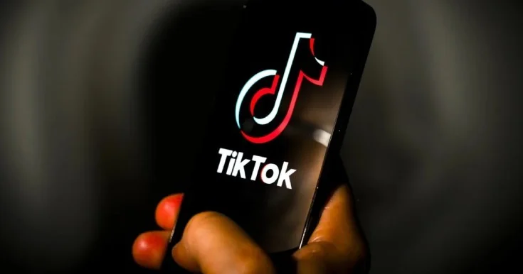 “Xaricdə yaşayan bəzi bloqer və tiktokerlər canlı yayımda insanları alçaldır”