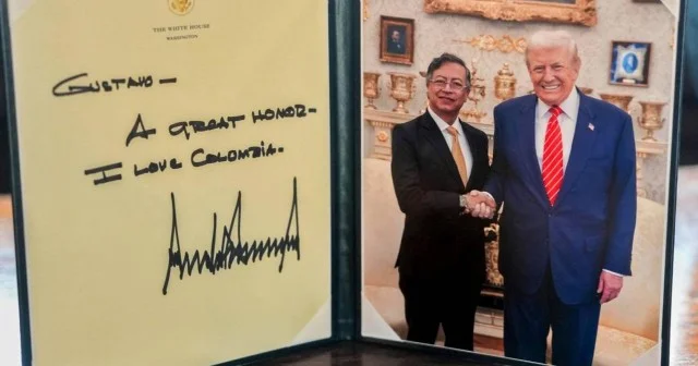 Hədə qorxu gəldiyi prezidentlə birgə foto çəkdirdi