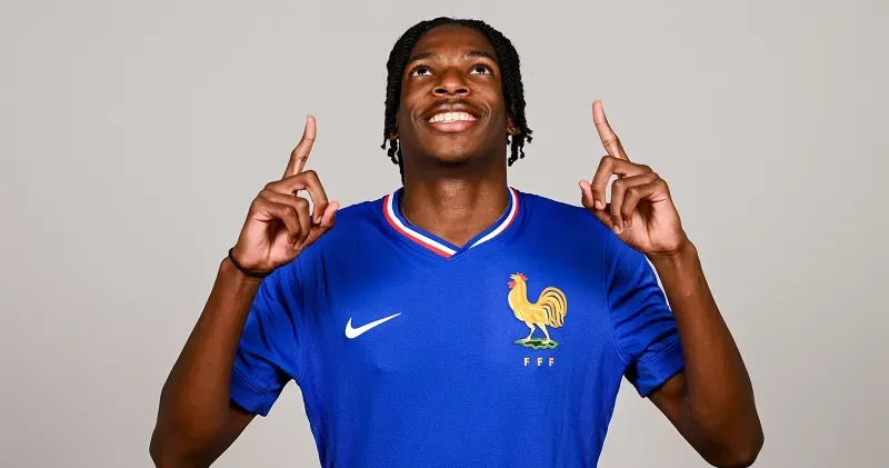 Liverpul 72 milyon avroya müdafiəçi aldı