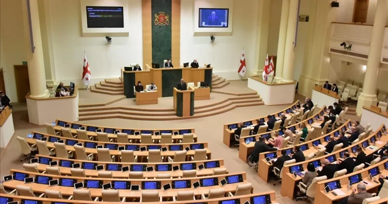 В парламенте Грузии учреждена временная комиссия для контроля цен