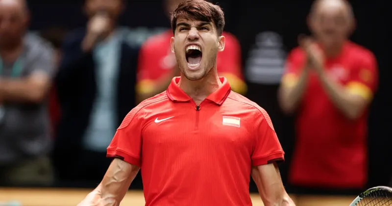 Qadınlar arasında finalçılar, kişilər arasında yarımfinalçılar müəyyənləşdi