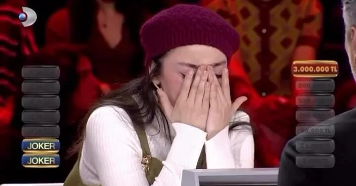 “2 dəfə güclü zəlzələdə həyatımı pişik xilas edib” VİDEO