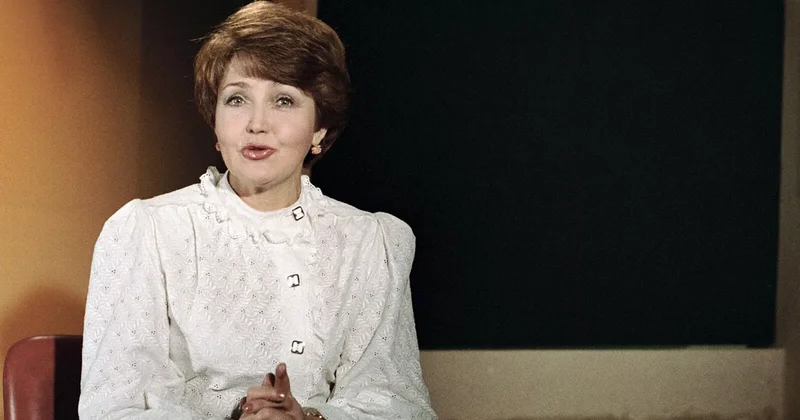 Məşhur diktor vəfat etdi