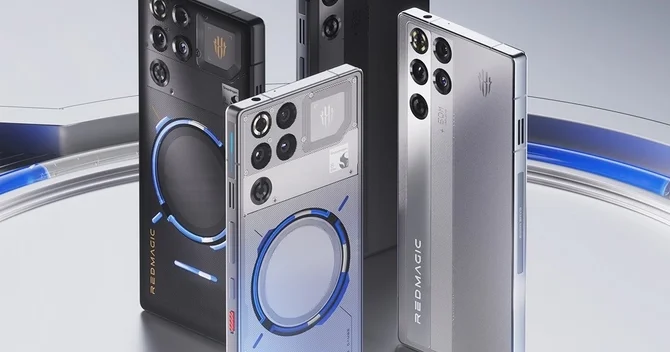 Dünyanın ən güclü 10 smartfonunun adı açıqlanıb