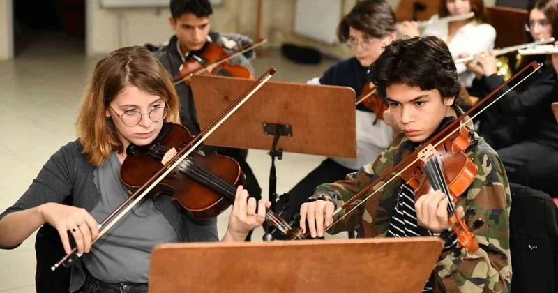 Bir Musiqi Məktəbi Sadəcə Məktəb Deyil…
