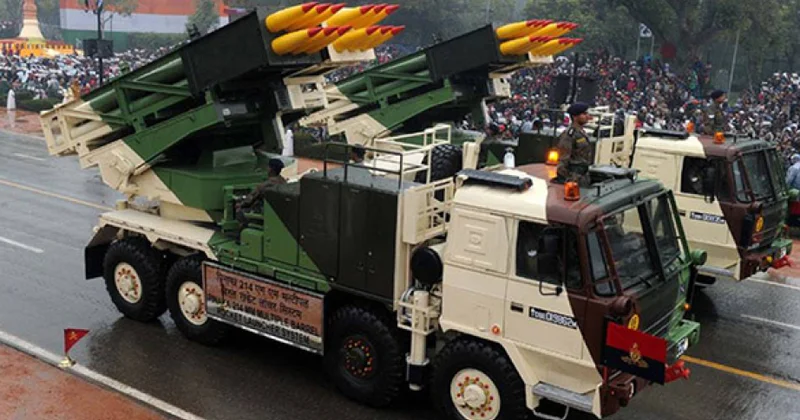 Hindistan iqtisadi əməkdaşlığı kənara ataraq siyasi ambisiyalarla çıxış edir