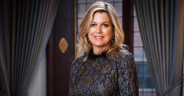 Niderland kraliçası hərbi xidmətə çağırıldı