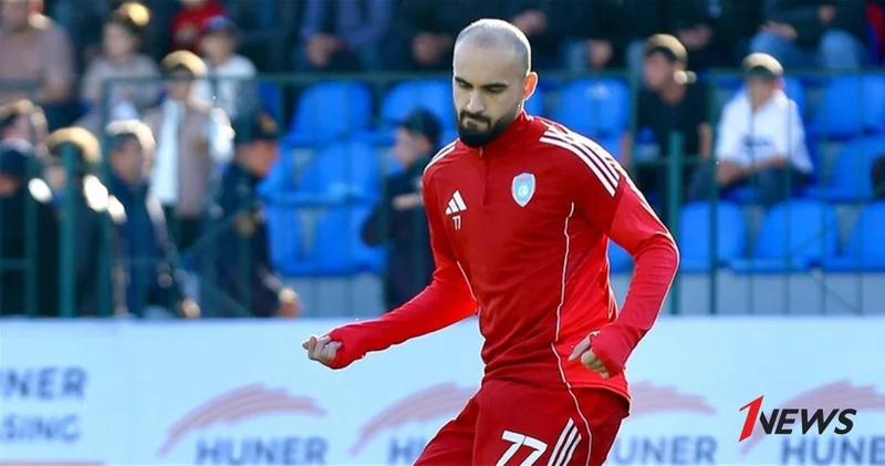 Футболиста Кяпаза ударили ножом