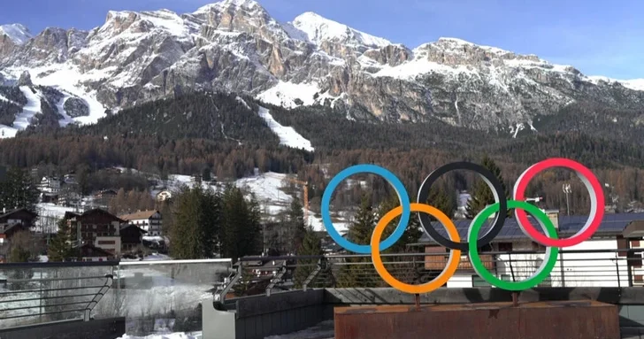 Азербайджанская делегация отправляется на XXV зимние Олимпийские игры в Италию