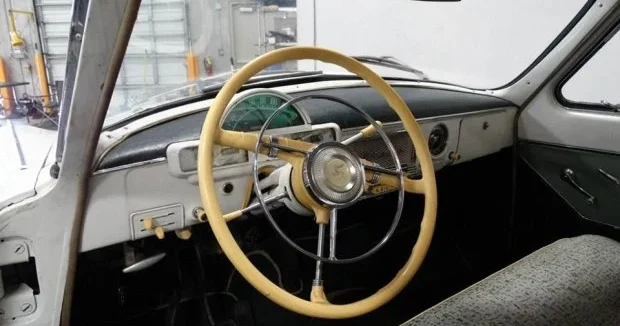 Amerikada satılan sovet maşınları FOTO