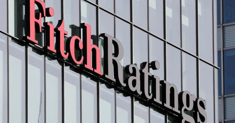 Fitch: Azərbaycan, Ermənistan və Gürcüstanda bank göstəriciləri tarixi səviyyədən yüksək olaraq qalır