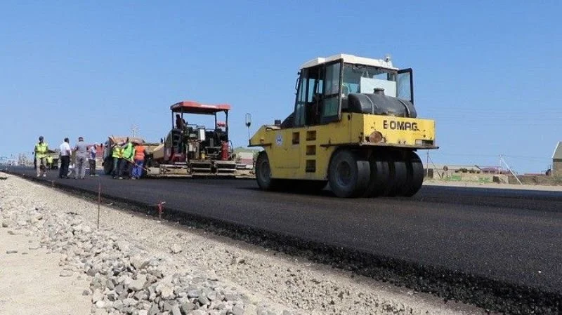 Yol tikintisində 31 min manatlıq dələduzluq Yaxud 3,3 milyonluq qazanca aldananlar