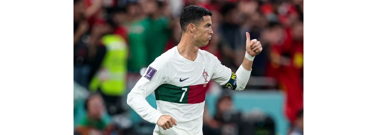 Kriştiano Ronaldo uşaqlıq kumirlərinin adlarını çəkdi