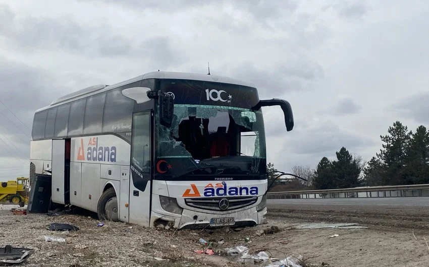 Türkiyənin Ankara şəhərində ağır yol qəzası: yaralılar var