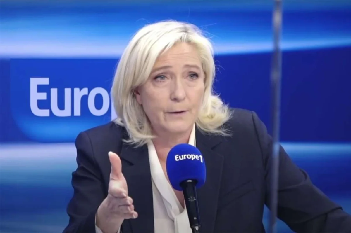 Le Pen NATO və Aİ siz Ukrayna konfransı keçirməyi təklif edir