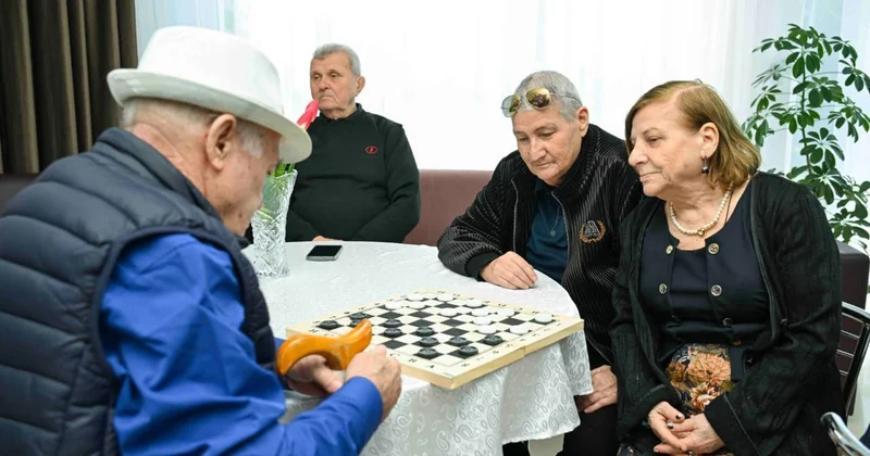 “İdman həftəsi” çərçivəsində ahıl şəxslər üçün dama yarışı keçirilib FOTO