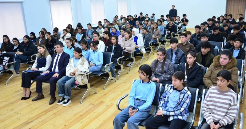 Saatlı məktəbliləri zərərli vərdişlərdən qorunma yolları haqqında məlumatlandırılıblar
