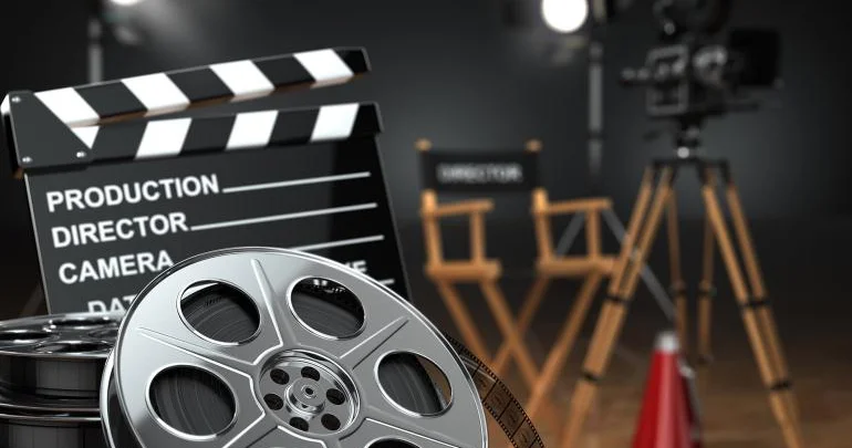 Filminin çəkilişini gözləyən deputat: “Futbola sponsorluq edirlər, kinoya dəstək vermirlər”