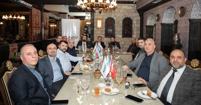 MÜSİAD Azərbaycan tərəfindən Müqəddəs Ramazan ayı münasibətilə dərnəyin üzvləri üçün #BizBizə iftar proqramı təşkil edilib
