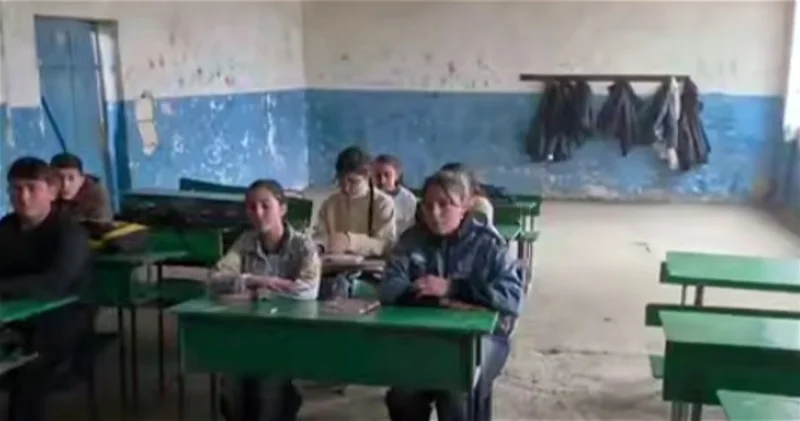 В Товузе ученики вынуждены заниматься в полуразрушенных классах ВИДЕО