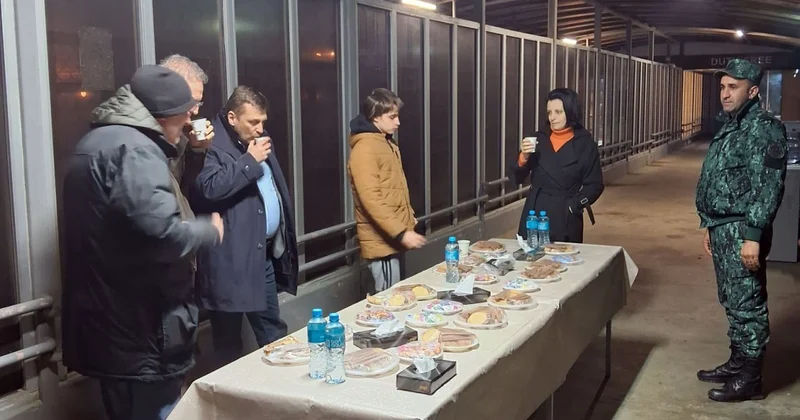 İrandan Azərbaycana 615 nəfər təxliyə edilib 157 si öz vətəndaşımızdır