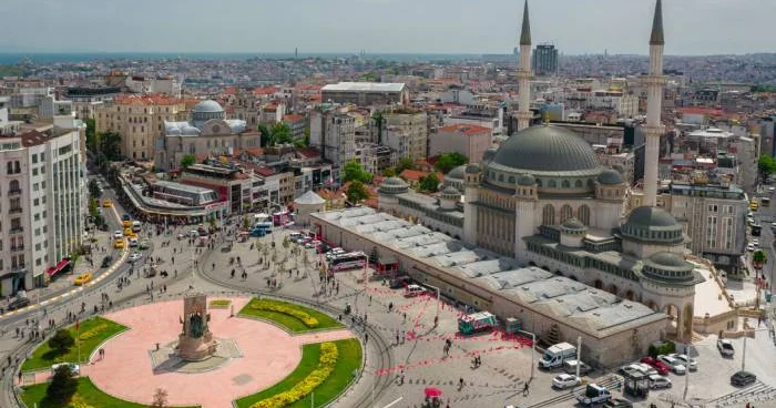 İstanbulun ürəyi Taksimdə döyünür