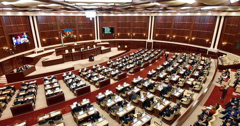 Milli Məclisin növbəti plenar iclası keçirilir