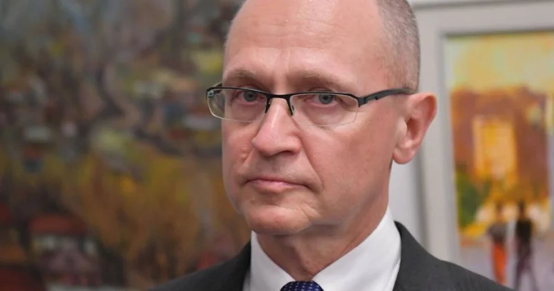 Кириенко не хочет видеть представителей армянских властей