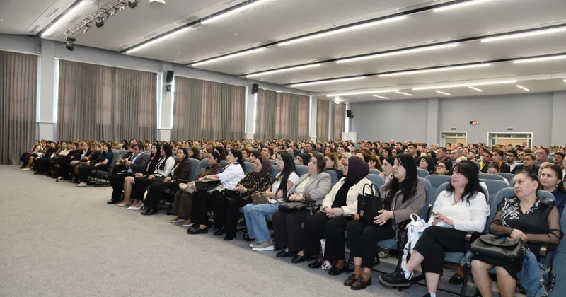 Psixoloq: Müəllimlərin özünəinamı və motivasiyası uğurlu nəticələr qazanmağa kömək edir
