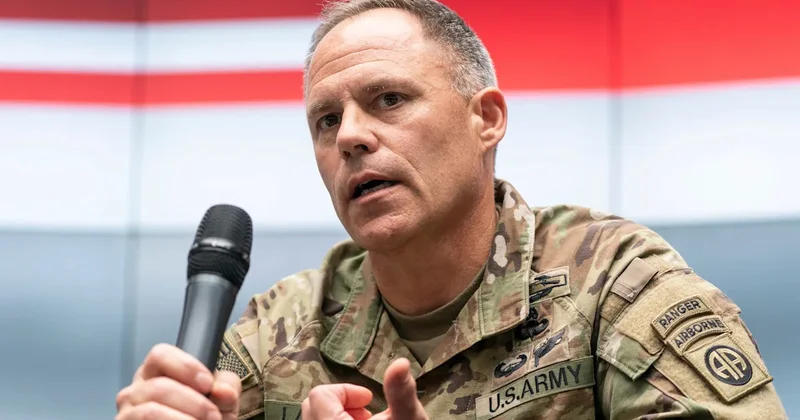 Армию США возглавит Кристофер Ла Нив
