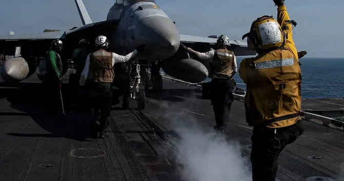 ABŞ kəşfiyyatı: İranın hərbi arsenalının böyük hissəsi hələ də qorunur