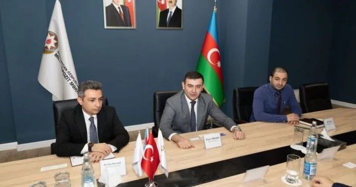 Milli Depozit Mərkəzinin sədri Türkiyənin bir qrup maliyyə qurumunun nümayəndələrilə görüşüb