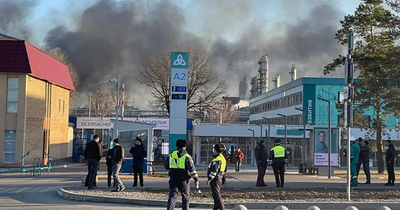 Семь погибших при пожаре на российском химзаводе