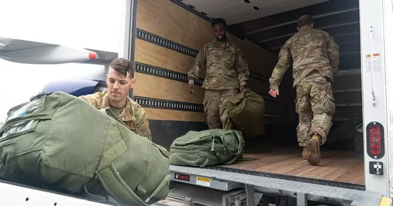 NPR: США начали срочно эвакуировать военных и их семьи с баз на Ближнем Востоке