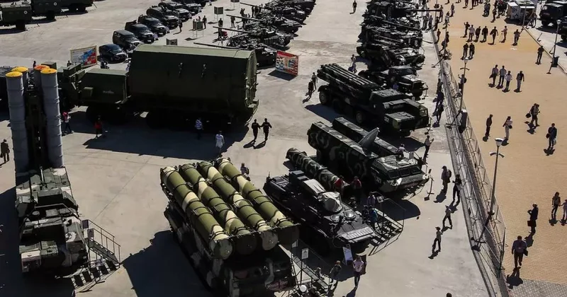 Нарышкин: Россия находится в числе мировых лидеров по экспорту вооружений