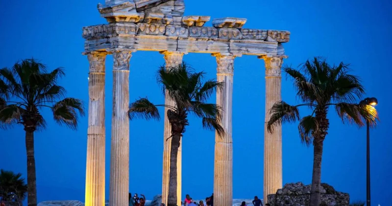 Side antik şəhəri: Tarix və turizmin qovuşduğu Aralıq dənizi incisi (FOTO)