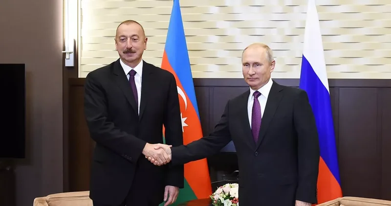 Владимир Путин поздравил Ильхама Алиева