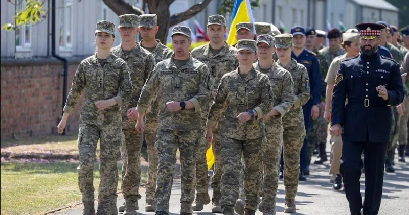 Ukrayna hərbçiləri Londonda paradda iştirak edəcəklər