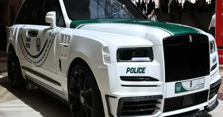 “Rolls Royce Cullinan” Dubay polisinə təhvil verildi