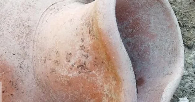 Проливные дожди помогли найти следы древнего поселения