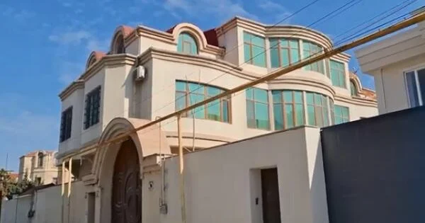Həbsdən çıxmış bankir əmlaklarını necə gizlədir? Video