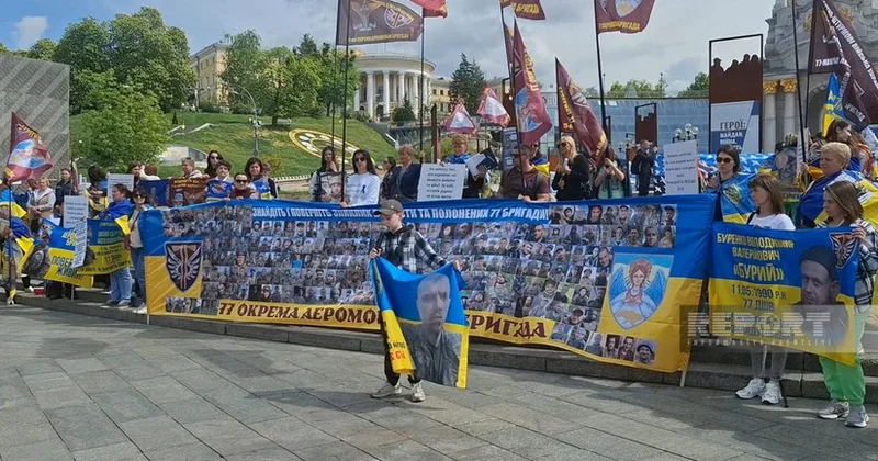 В Киеве родственники пропавших без вести и попавших в плен военнослужащих начали акцию